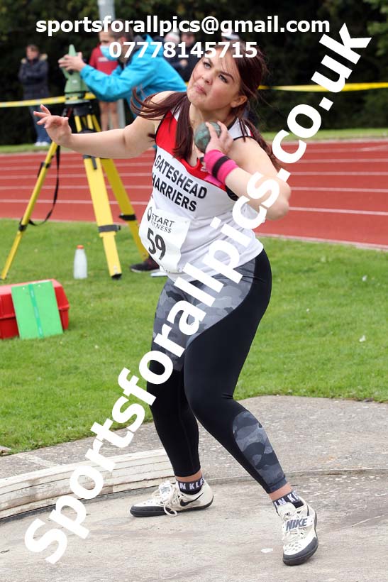 Shot putt, NECAA Open Meeting, Morpeth, Sunday, September 27th. David T. Hewitson/Sports for All Pics